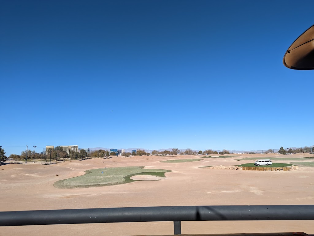 Rockstar Bar & Grill | restaurant | 6730 Las Vegas Blvd S, Las Vegas, NV 89119, USA | 7028979500 OR +1 702-897-9500