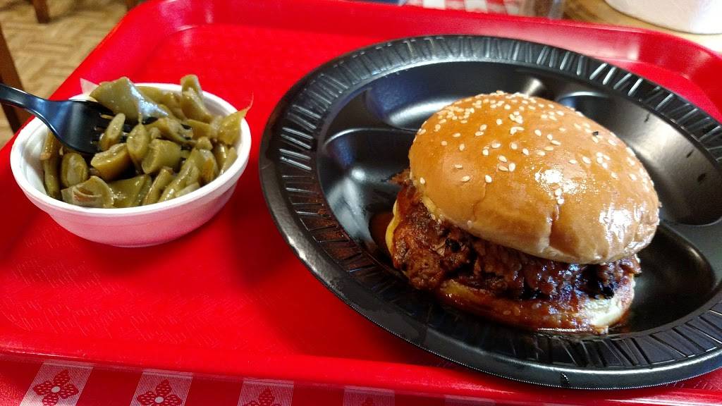 Big Jacks BBQ | restaurant | 1168 W Main St, Lewisville, TX 75067, USA | 9724207928 OR +1 972-420-7928