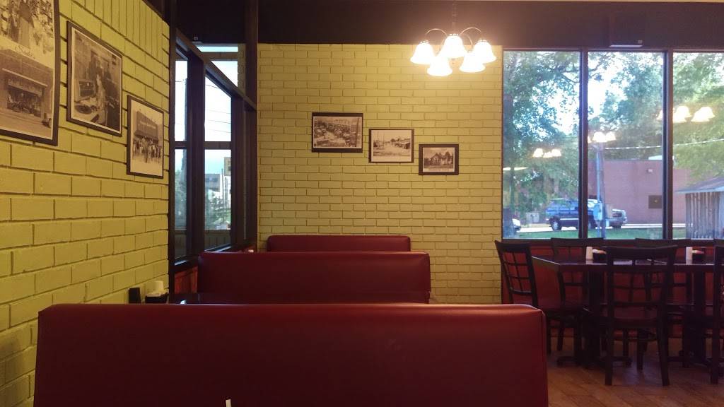 Fishers Family Restaurant | restaurant | 207 N 2nd St, Booneville, MS 38829, USA | 6627281460 OR +1 662-728-1460