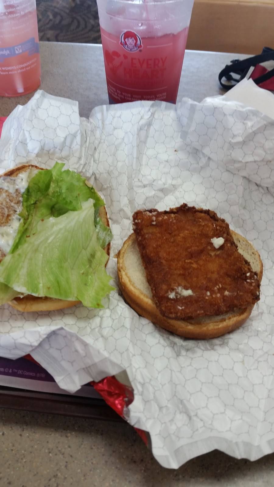 Wendys | restaurant | 401 NJ-440, Jersey City, NJ 07305, USA | 2013334564 OR +1 201-333-4564