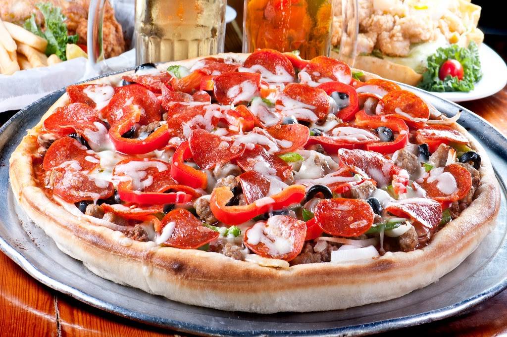 Spankys Pizza Galley & Saloon | restaurant | 317 E River St, Savannah, GA 31401, USA | 9122363009 OR +1 912-236-3009