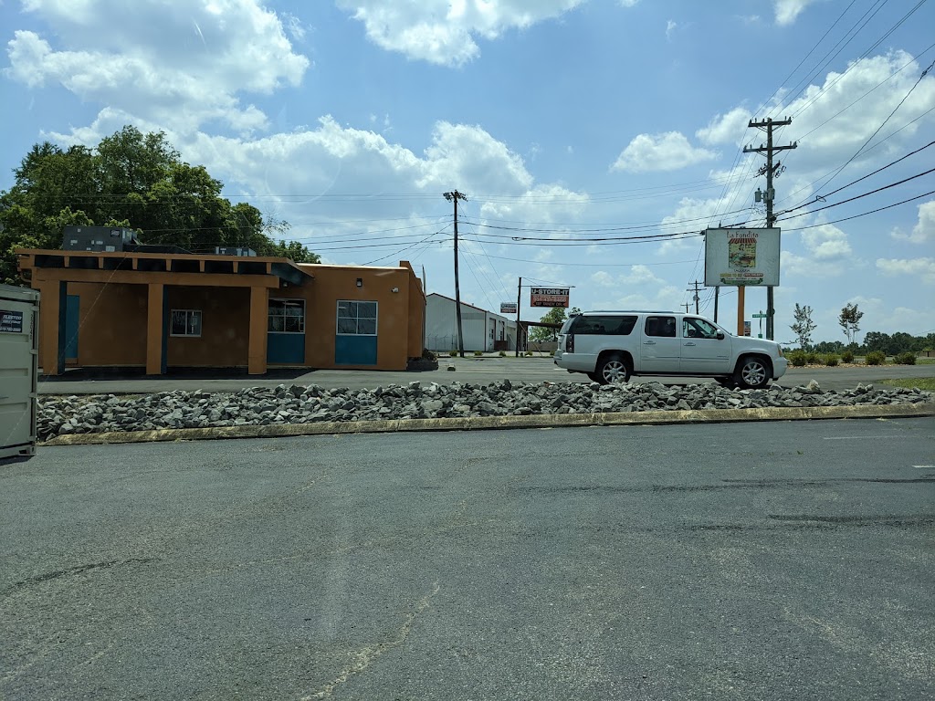 La Fondita | restaurant | 2601 Fort Campbell Blvd, Clarksville, TN 37042, USA | 9315468011 OR +1 931-546-8011