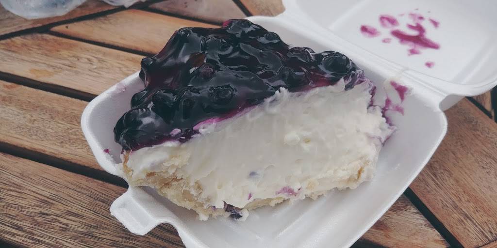 Blue Canoe Grill | restaurant | 3568 N Lake Rd, Erieville, NY 13061, USA | 3156628040 OR +1 315-662-8040