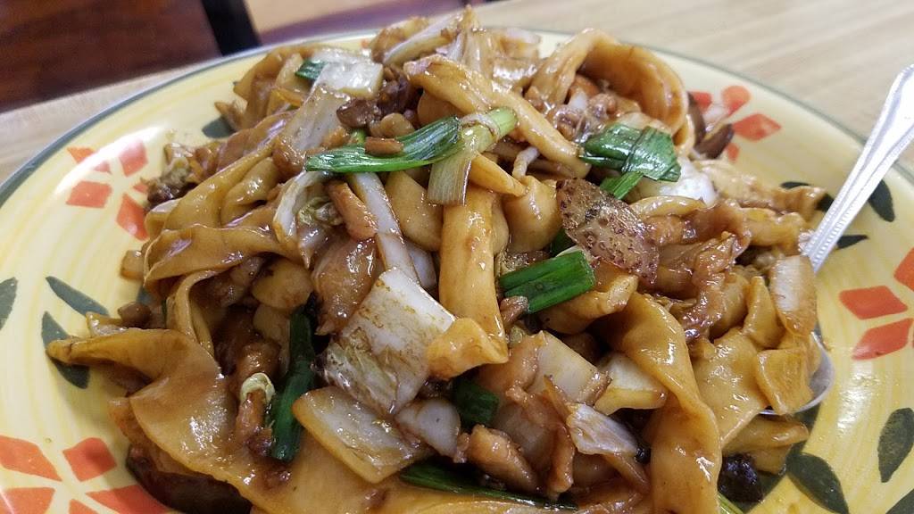 Sungari Dumpling House | restaurant | 4543 Mission St, San Francisco, CA 94112, USA | 4153333681 OR +1 415-333-3681