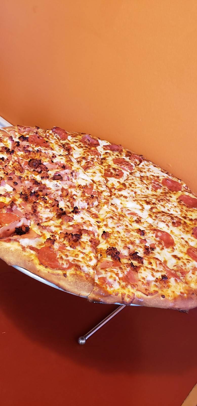 Virgilios Pizza | restaurant | Blvd. Benito Juárez 2400 D, Predios Urbanos, 22710 Rosarito, B.C., Mexico | 016616130222 OR +52 661 613 0222