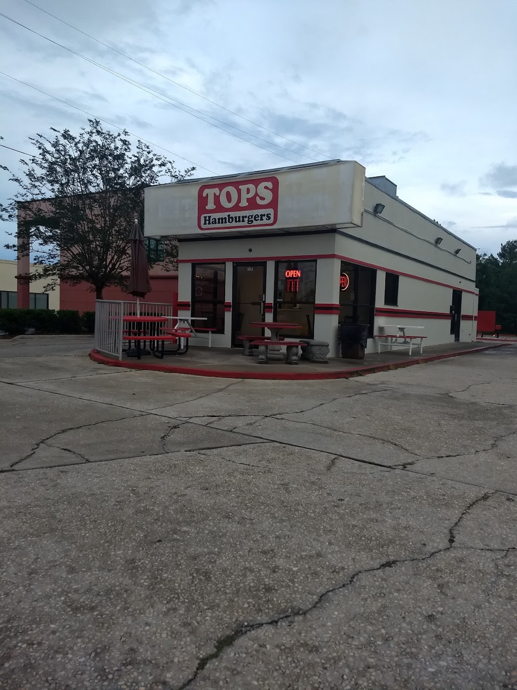 Tops Choice Hamburgers | restaurant | 1067 E John Sims Pkwy, Niceville, FL 32578, USA | 8503898525 OR +1 850-389-8525
