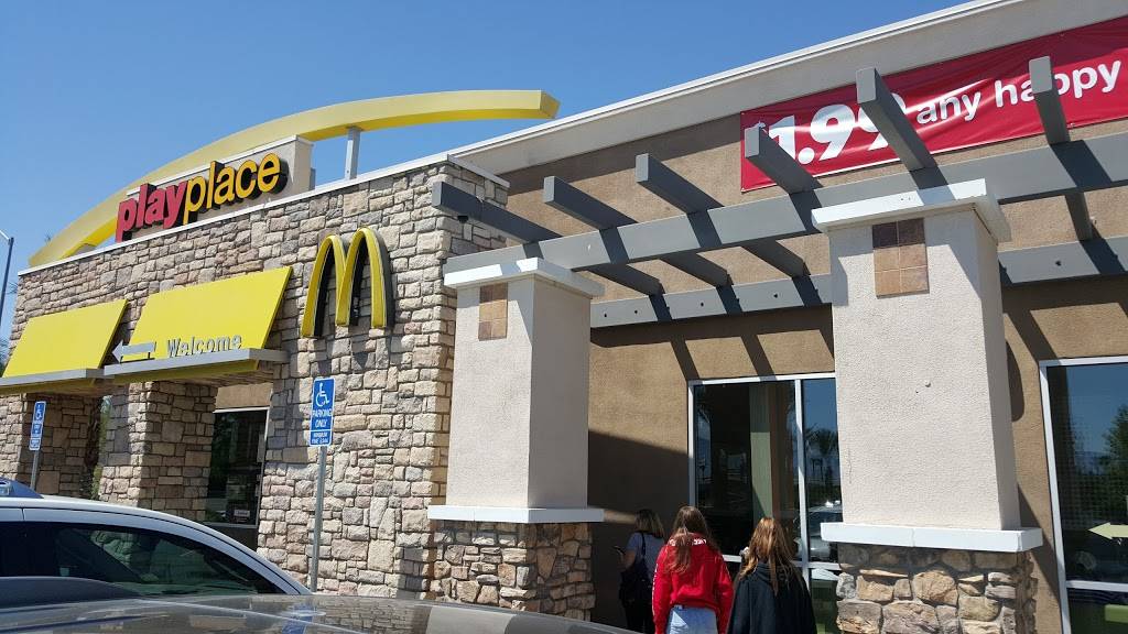 McDonalds | cafe | 42550 Jackson St, Indio, CA 92203, USA | 7603470506 OR +1 760-347-0506