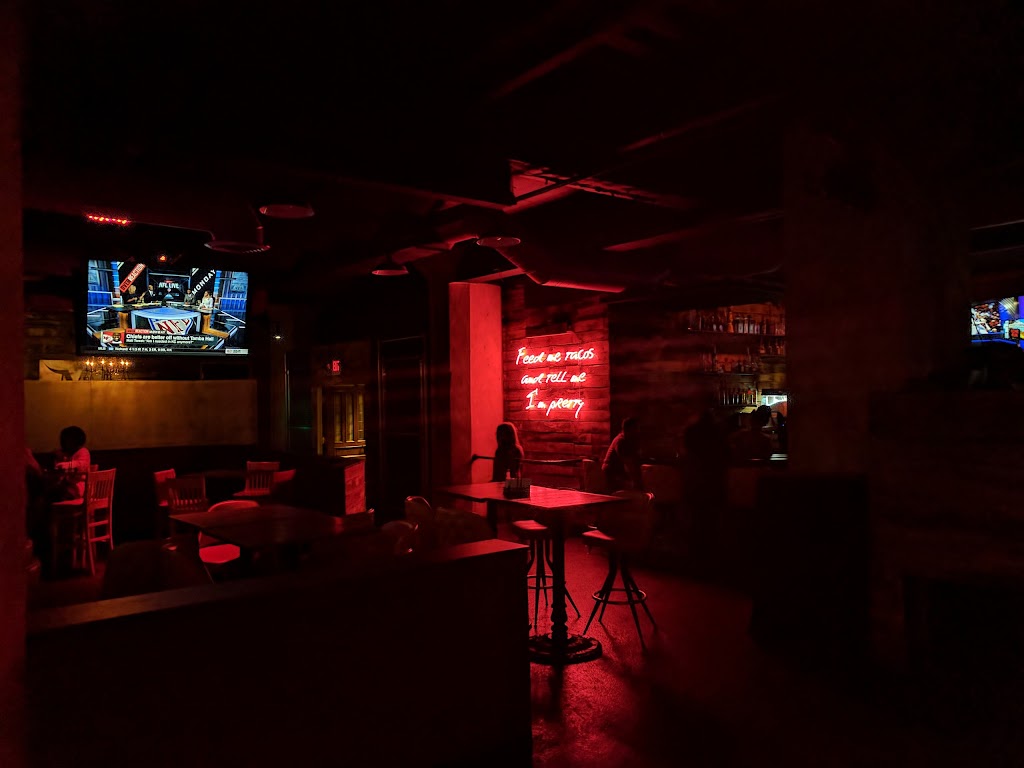 Matador Taco + Tequila Bar | restaurant | 1110 N Old World 3rd St, Milwaukee, WI 53203, USA | 4148978137 OR +1 414-897-8137