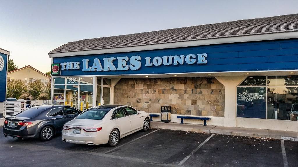 Lakes Lounge | restaurant | 2920 Lake East Dr, Las Vegas, NV 89117, USA | 7023639733 OR +1 702-363-9733
