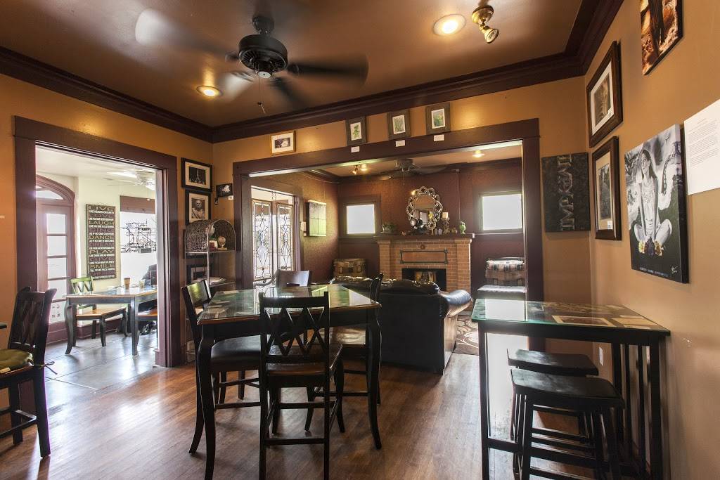 The Edgemont | cafe | 2800 N Central Ave, Phoenix, AZ 85004, USA | 6022539220 OR +1 602-253-9220