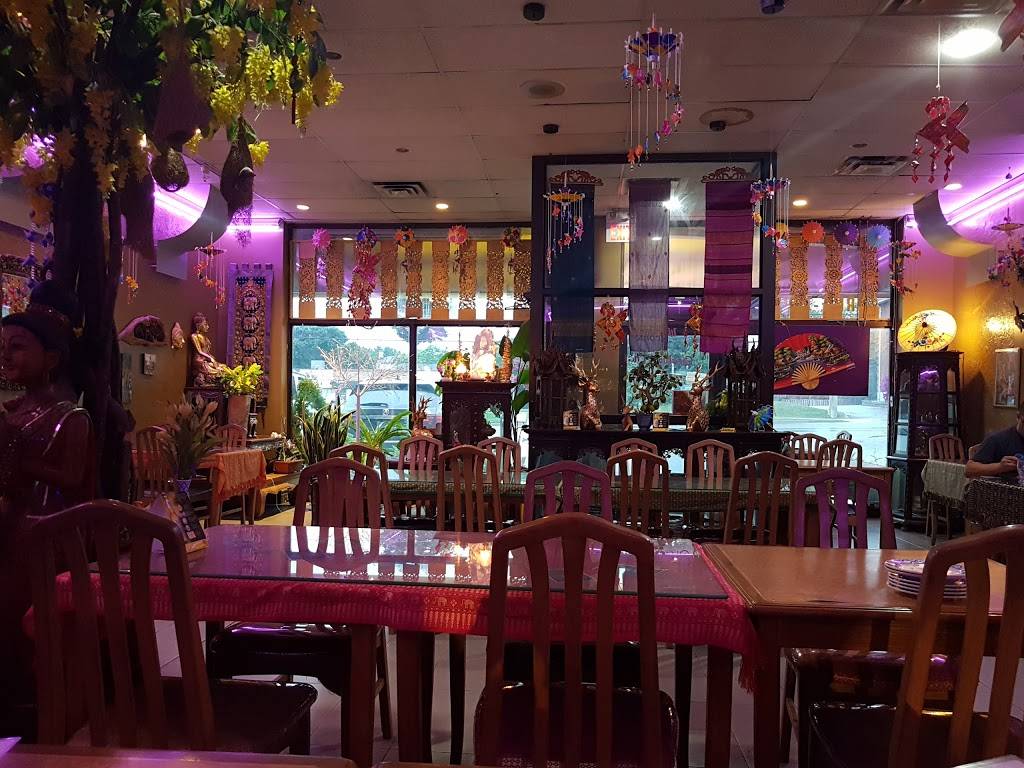 Orchid Thai | restaurant | 15474 Yonge St, Aurora, ON L4G 1P2, Canada | 9057262988 OR +1 905-726-2988