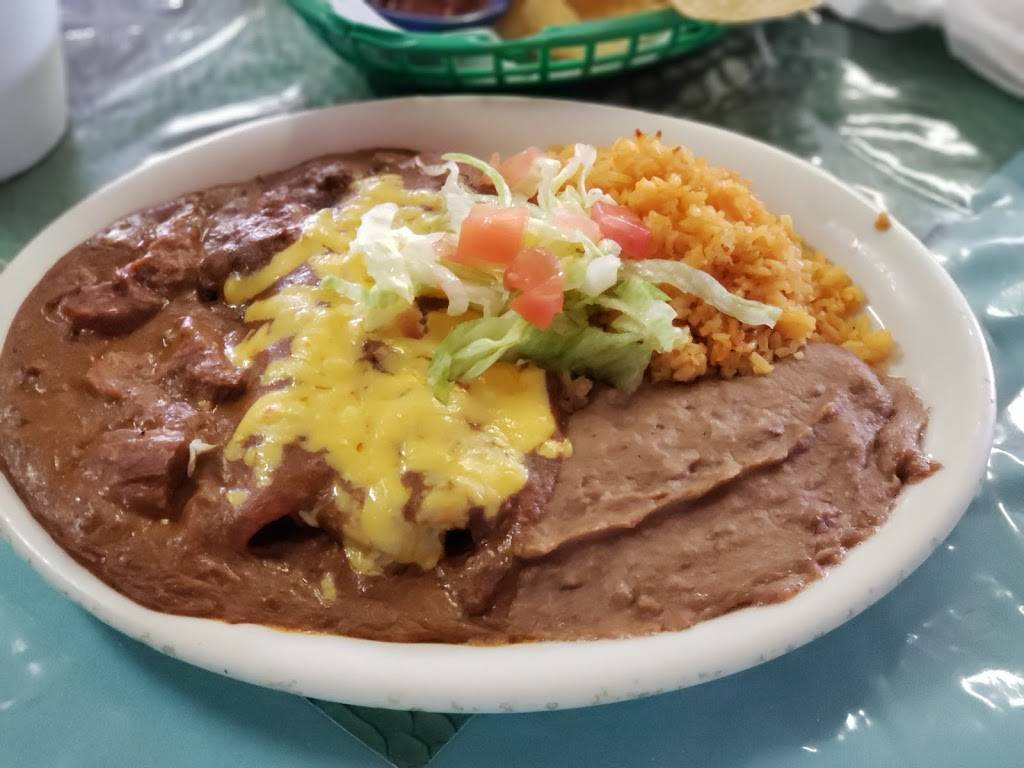 Cowgirls Cafe | restaurant | 2818 S WW White Rd, San Antonio, TX 78222, USA | 2103844122 OR +1 210-384-4122