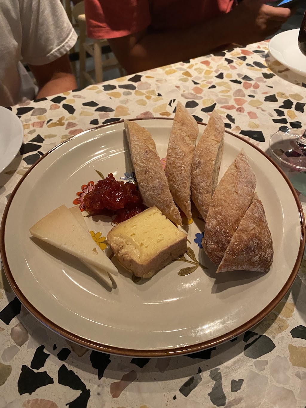 Love Song | restaurant | 327 Laskin Rd, Virginia Beach, VA 23451, USA | 7574913205 OR +1 757-491-3205