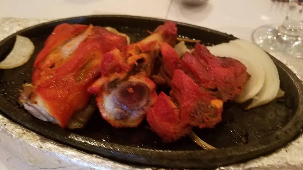 India Palace Restaurant | restaurant | 242 E Geneva Rd, Wheaton, IL 60187, USA | 6306818002 OR +1 630-681-8002