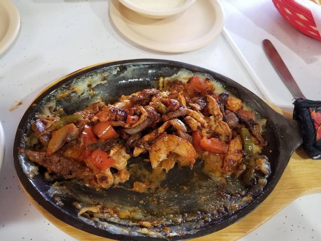 Patio Lino | restaurant | W, 298 US-62, Ash Flat, AR 72513, USA | 8709942304 OR +1 870-994-2304