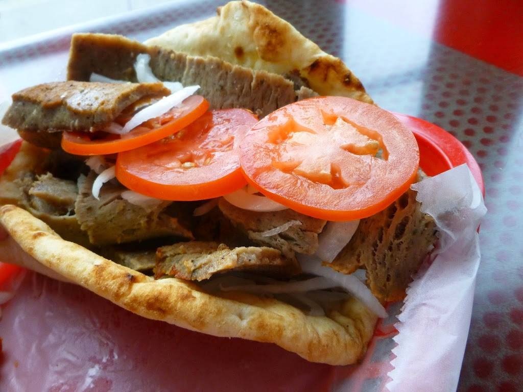 Pizza Shuttle | meal delivery | 1827 N Farwell Ave, Milwaukee, WI 53202, USA | 4142899993 OR +1 414-289-9993