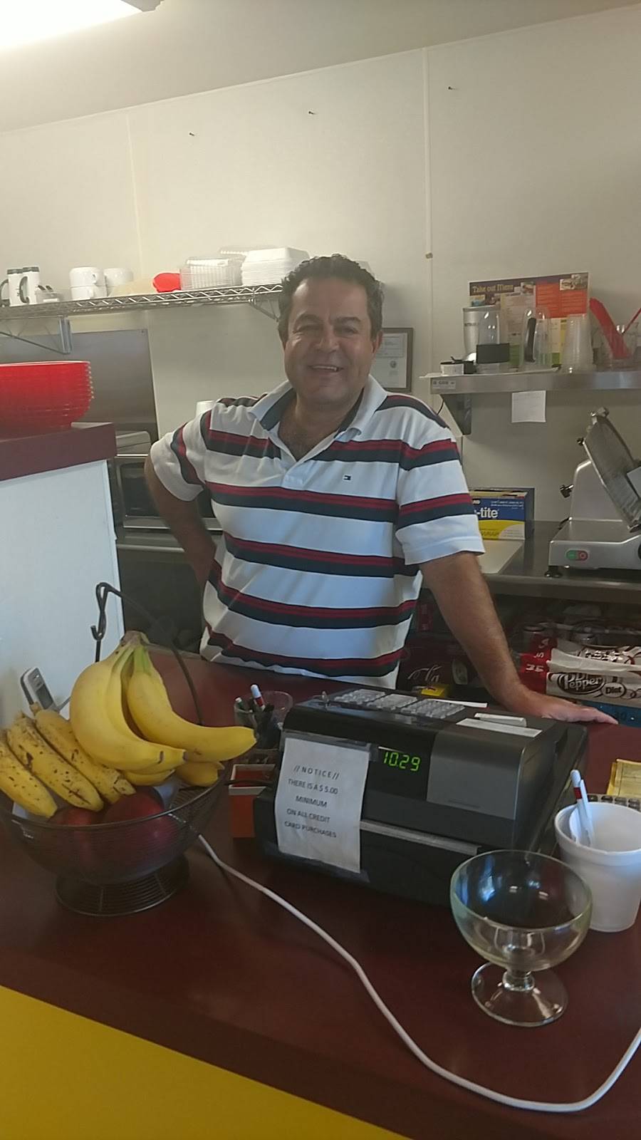 Big Daddys Deli | restaurant | 3435 Camino del Rio S # 106, San Diego, CA 92108, USA | 6192819422 OR +1 619-281-9422