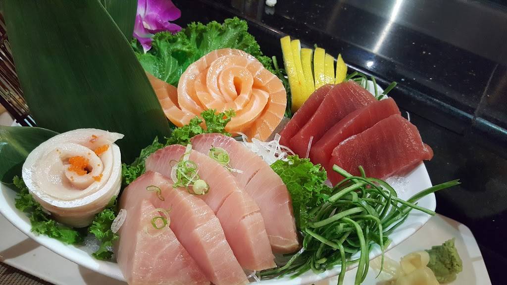 Eastgate Asian Bistro | restaurant | 25401 Eastern Marketplace Plaza Suite #130, Chantilly, VA 20152, USA | 7033278338 OR +1 703-327-8338