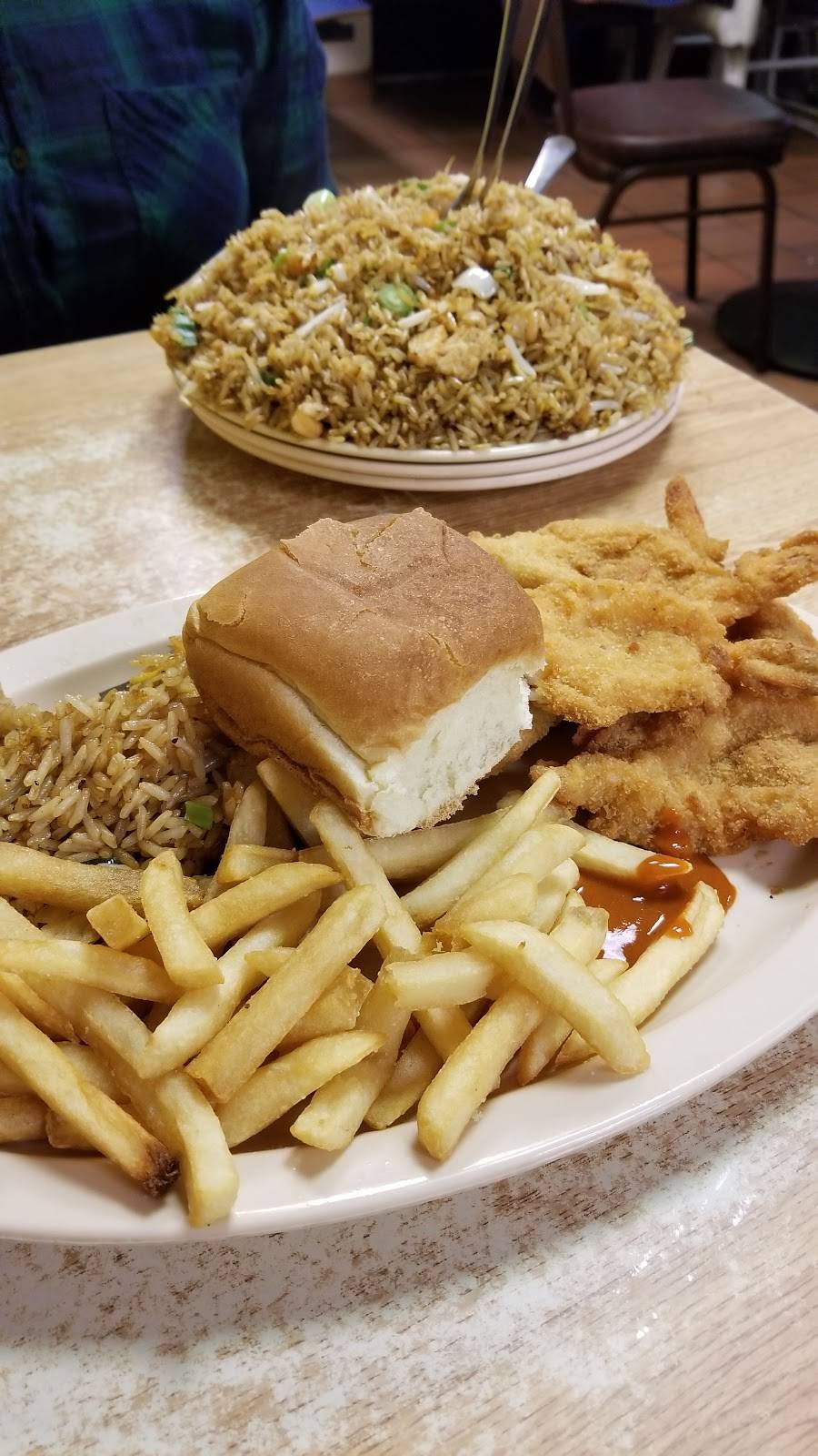 Connies Seafood | restaurant | 340 S 69th St, Houston, TX 77011, USA | 7139214622 OR +1 713-921-4622