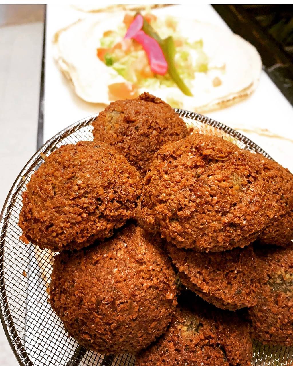 Samis Fattoush Express | restaurant | 5950 15 Mile Rd, Sterling Heights, MI 48312, USA | 5862752620 OR +1 586-275-2620