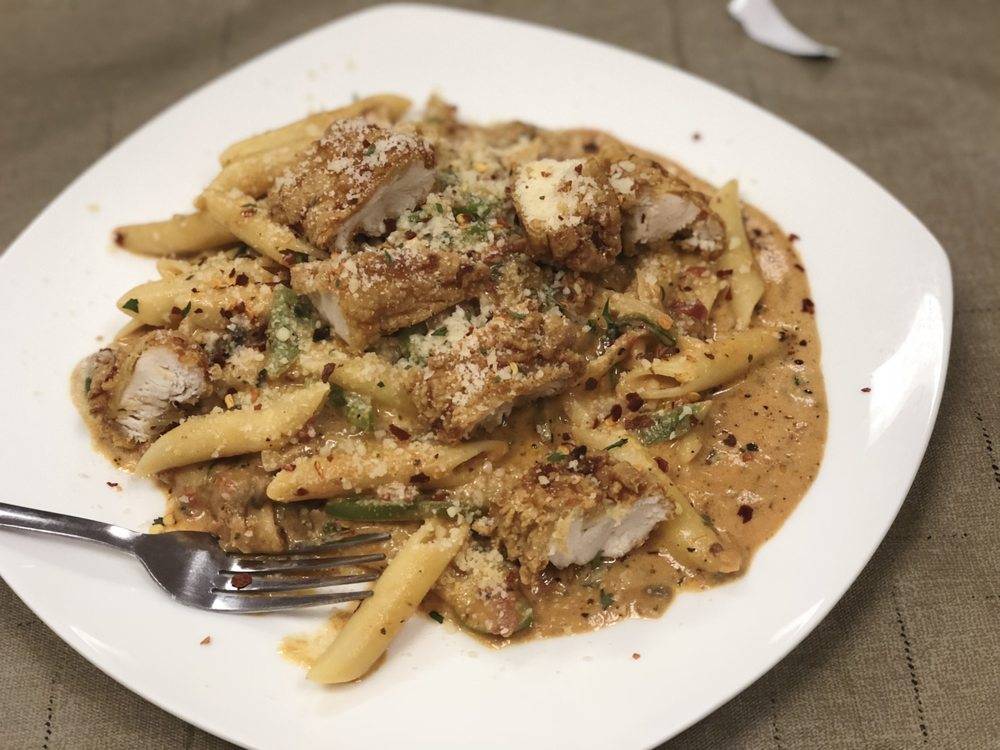 Village Pizza | restaurant | 616 University Ave, Madison, WI 53715, USA | 6082855956 OR +1 608-285-5956