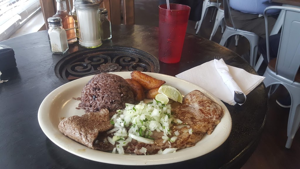 Pakis Latin American | restaurant | 1590 Coral Way, Miami, FL 33145, USA | 3058605707 OR +1 305-860-5707