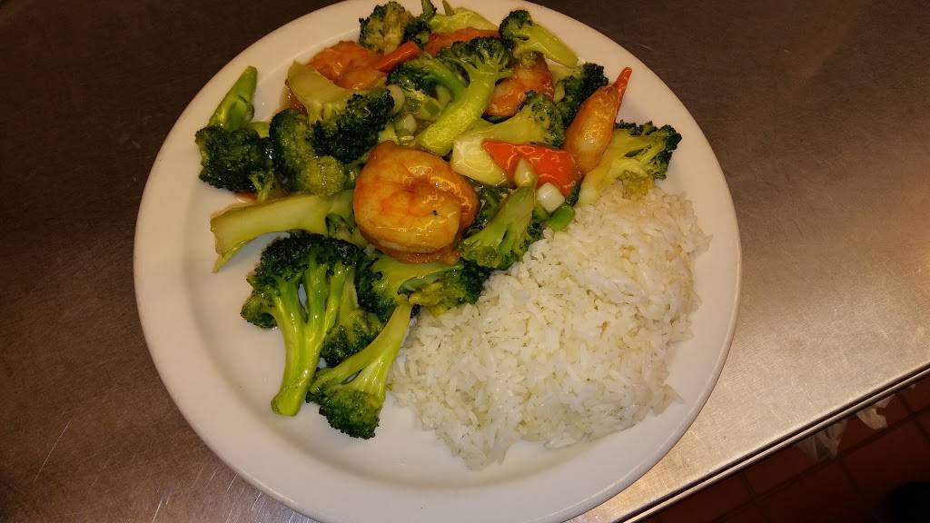 China Dragon | restaurant | 5257 Robinhood Village Dr, Winston-Salem, NC 27106, USA | 3369221988 OR +1 336-922-1988
