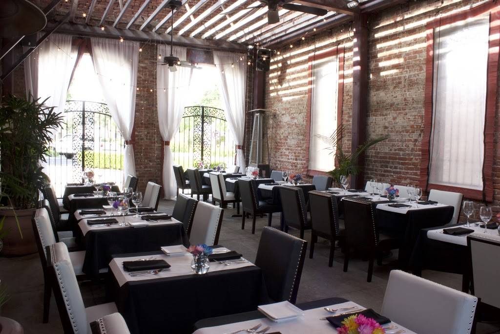 Owens Bistro | restaurant | 5210 D St, Chino, CA 91710, USA | 9096280452 OR +1 909-628-0452