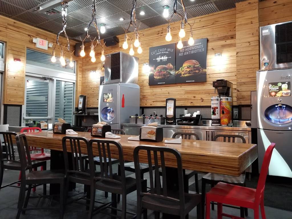 BurgerFi | restaurant | 538 S Park Ave, Winter Park, FL 32789, USA | 4076222010 OR +1 407-622-2010