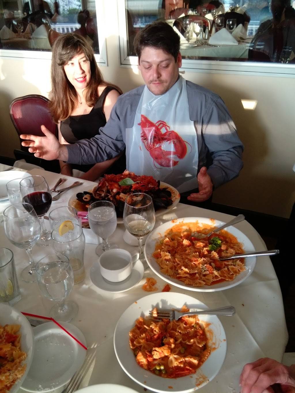 Lombardis On the Sound | restaurant | 44 Fairway Dr, Port Jefferson, NY 11777, USA | 6314731440 OR +1 631-473-1440