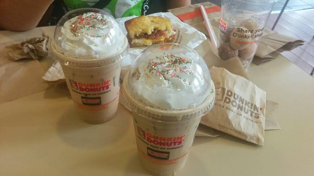 Dunkin | bakery | 1719 E Silver Star Rd, Ocoee, FL 34761, USA | 4075237363 OR +1 407-523-7363