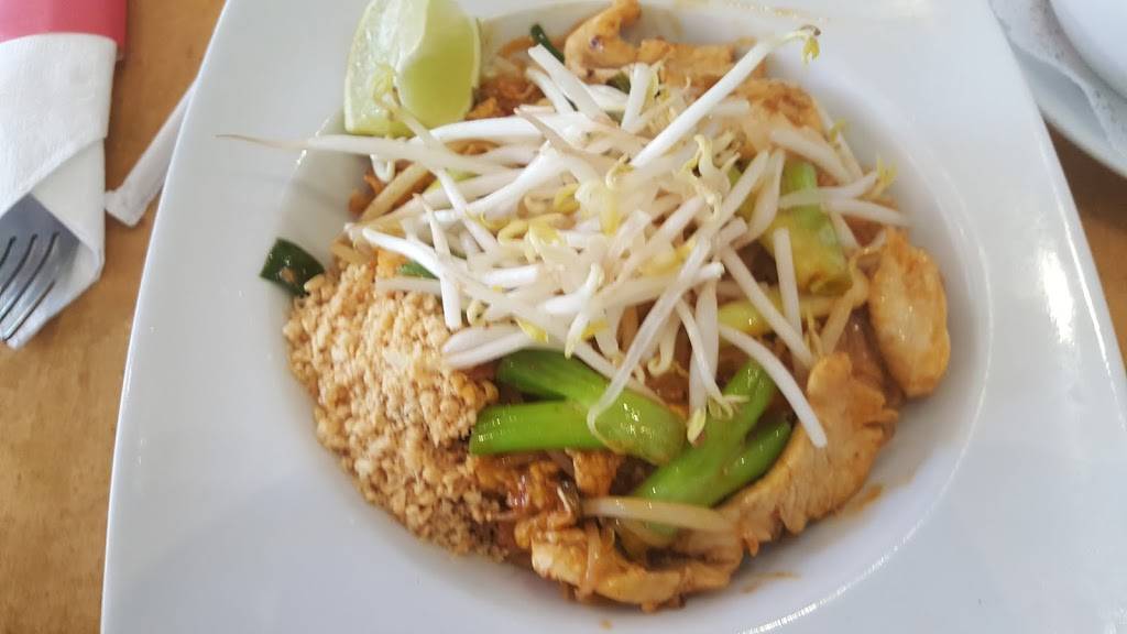 Silver Spoon Thai & Sushi | restaurant | 2929 SW 160th Ave, Miramar, FL 33027, USA | 9544318868 OR +1 954-431-8868