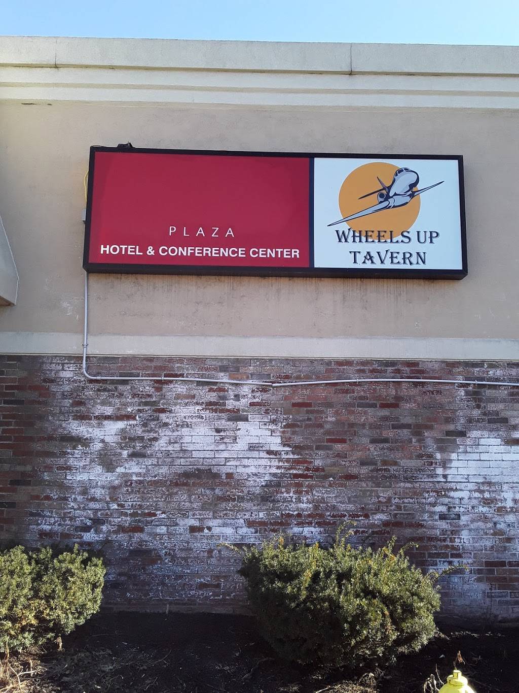 Roc Bar & Grill | restaurant | 911 Brooks Ave, Rochester, NY 14624, USA | 5853286000 OR +1 585-328-6000