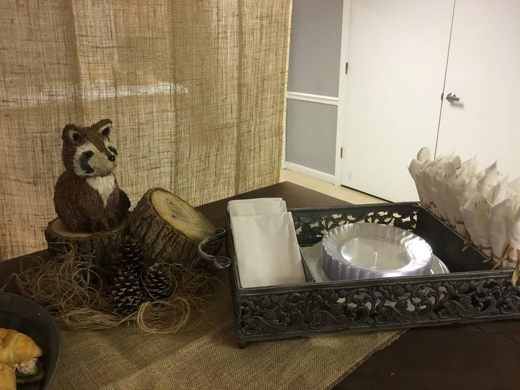 Café Le Crumbs | cafe | 162 4th Ave N, Nashville, TN 37219, USA | 6152481944 OR +1 615-248-1944