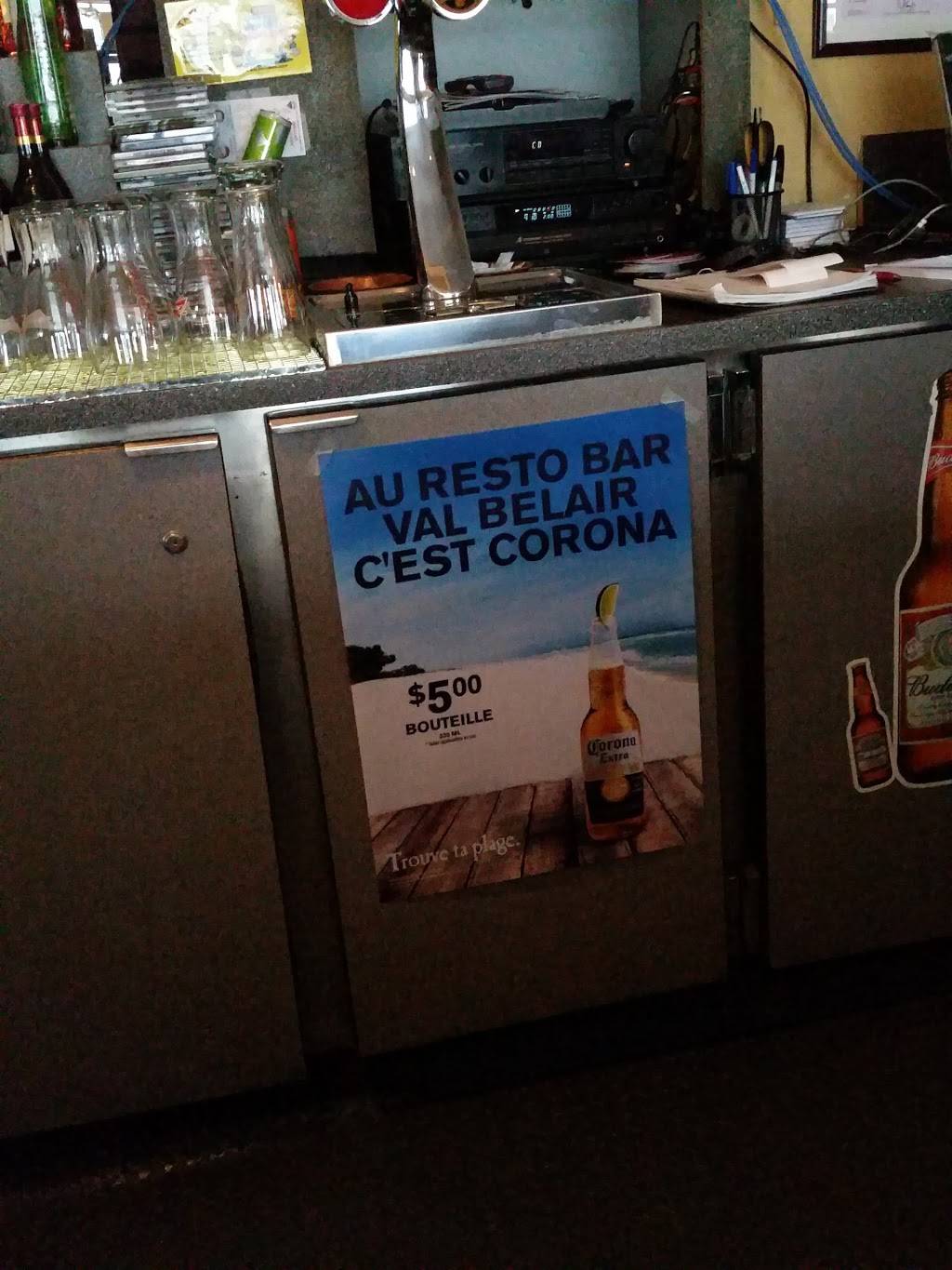 Resto-Bar Val-Belair | restaurant | 1427 Boulevard Pie-XI N, Québec, QC G3J 1H2, Canada | 4188402891 OR +1 418-840-2891