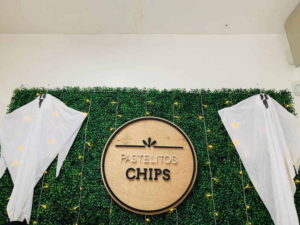 Pastelitos Chips | restaurant | 1417 Smith St, Kissimmee, FL 34744, USA | 4075305353 OR +1 407-530-5353