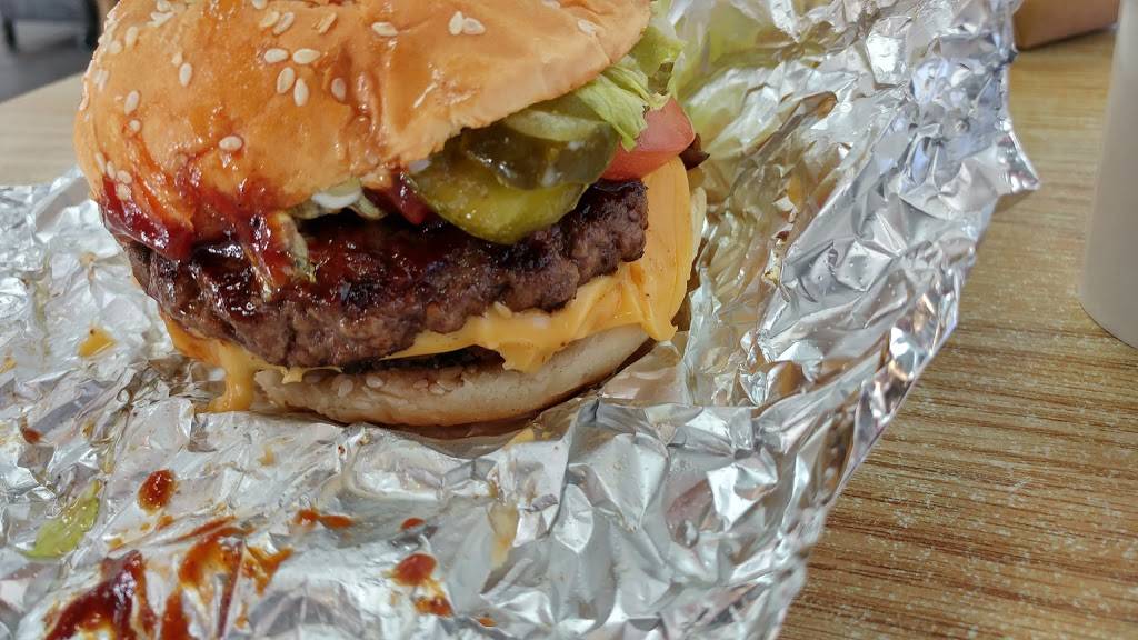 Five Guys | meal takeaway | 1818 Cordova Rd, Fort Lauderdale, FL 33316, USA | 9543585862 OR +1 954-358-5862