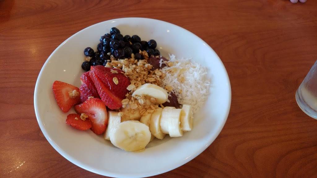 The Broken Yolk Cafe | restaurant | 78430 CA-111, La Quinta, CA 92253, USA | 7607779655 OR +1 760-777-9655