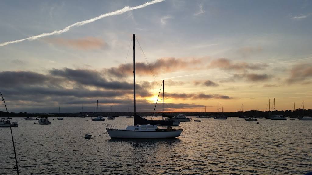 Tallulahs Taqueria at The Shack | restaurant | 244 Narragansett Ave, Jamestown, RI 02835, USA | 4012728226 OR +1 401-272-8226