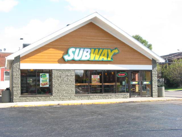 Subway | restaurant | 1110 Rue Provost, Lachine, QC H6S 1N5, Canada | 5145386090 OR +1 514-538-6090