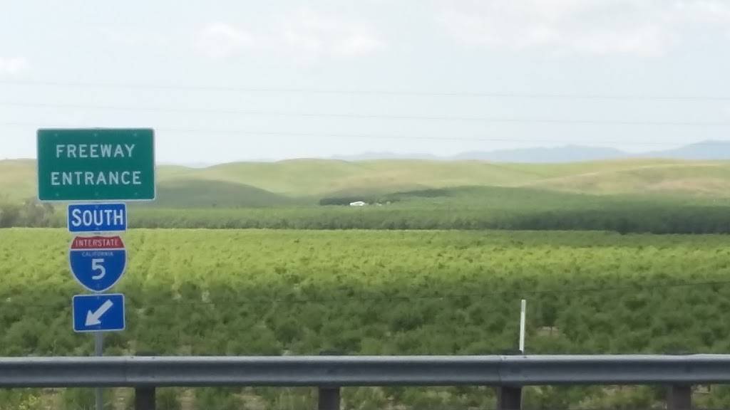 Shell | restaurant | 9920 Co Rd 99W, Zamora, CA 95698, USA | 5306625551 OR +1 530-662-5551