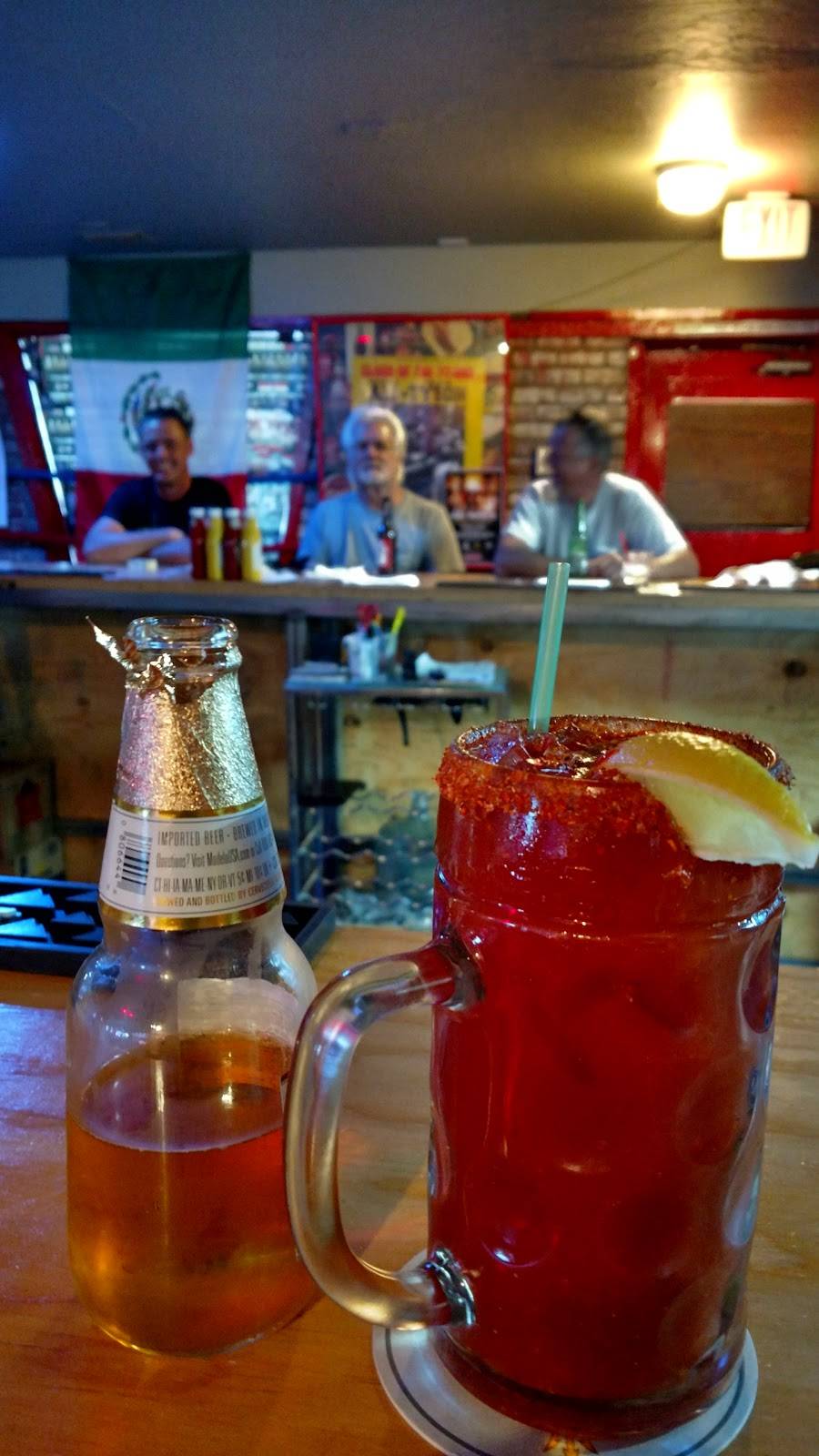 Ringside Sports Grill | restaurant | 2030 W Camelback Rd, Phoenix, AZ 85015, USA | 6029737183 OR +1 602-973-7183