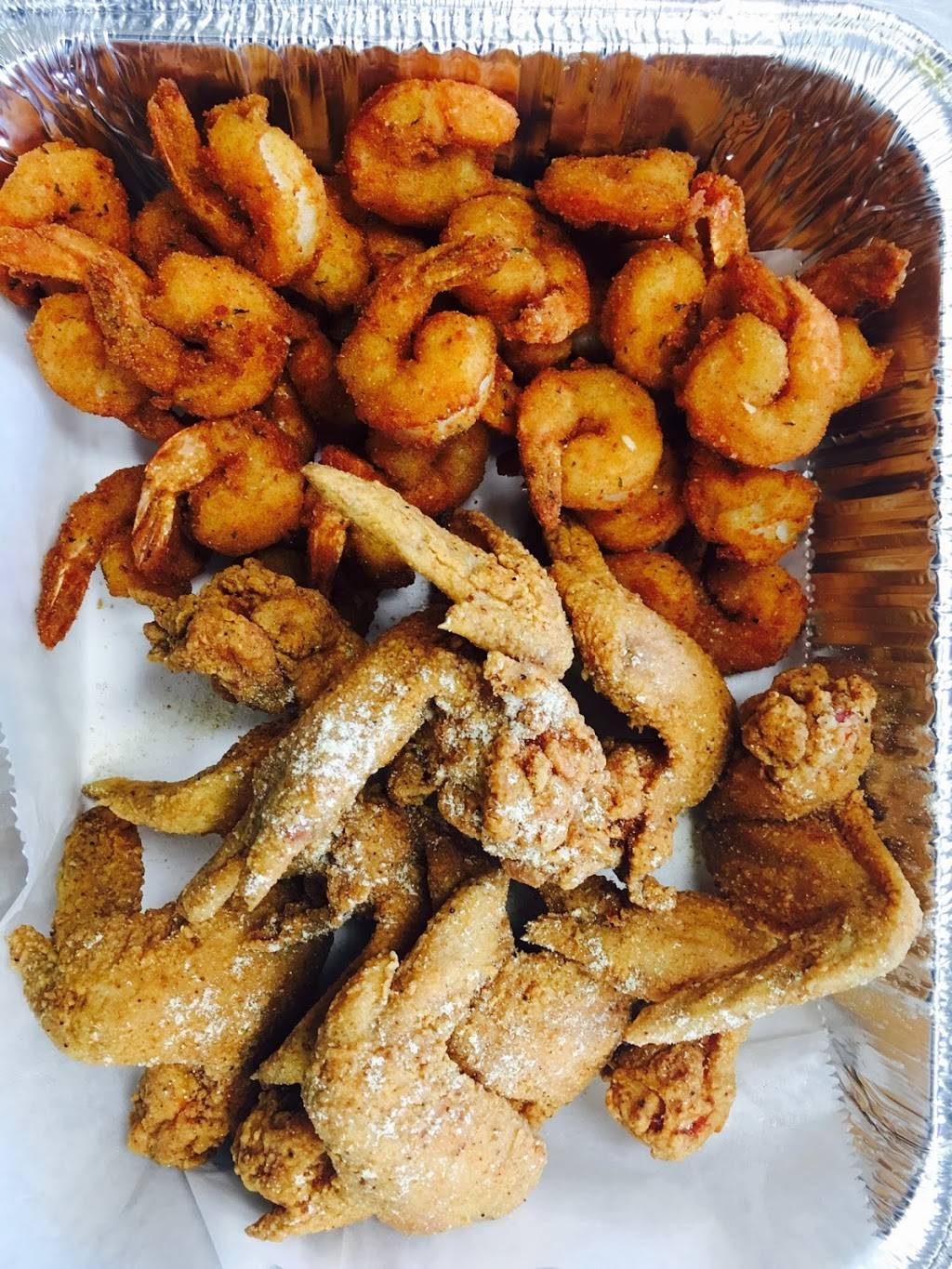 Chicago Fish & Chicken | restaurant | 16900 Plymouth Rd, Detroit, MI 48227, USA | 3136596956 OR +1 313-659-6956