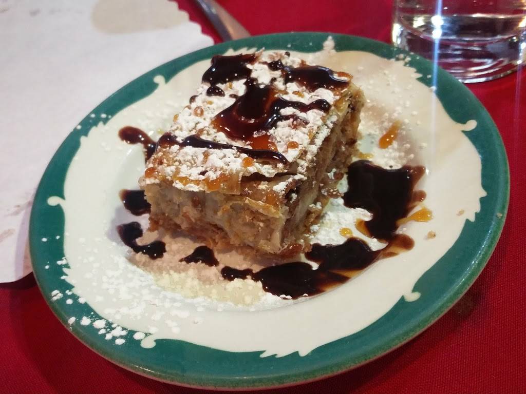 Budapest Restaurant | restaurant | 348 Dundas St, London, ON N6B 1V7, Canada | 5194393431 OR +1 519-439-3431