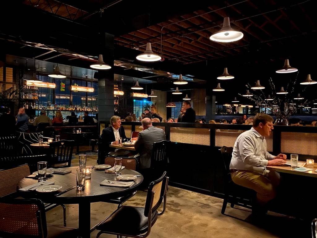 Automatic Seafood and Oysters | restaurant | 2824 5th Ave S, Birmingham, AL 35233, USA | 2055801600 OR +1 205-580-1600