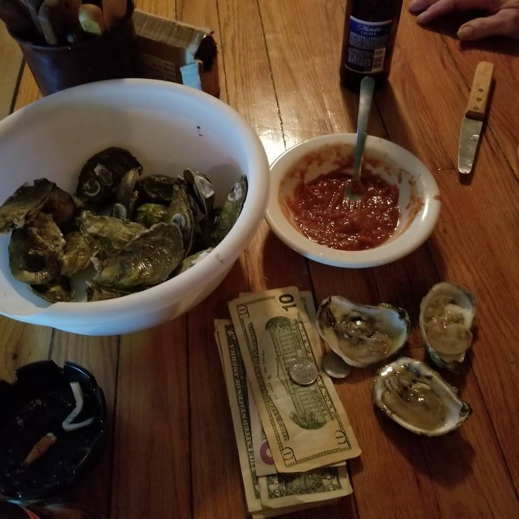 Bills Hilltop Inc | restaurant | 236 Jackson Ave, Susquehanna, PA 18847, USA | 5708534864 OR +1 570-853-4864