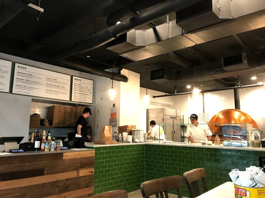 Simò Pizza | restaurant | 90-92 Gansevoort St, New York, NY 10014, USA | 2124622703 OR +1 212-462-2703