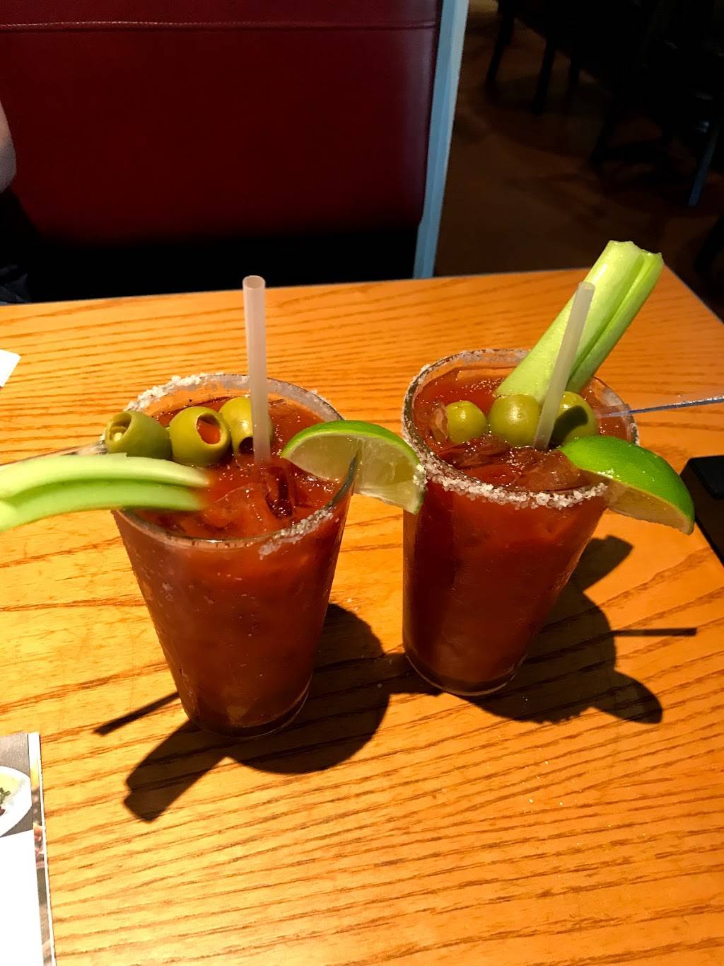 Chilis Grill & Bar | meal takeaway | 1700 Newbury Rd, Thousand Oaks, CA 91320, USA | 8052149947 OR +1 805-214-9947