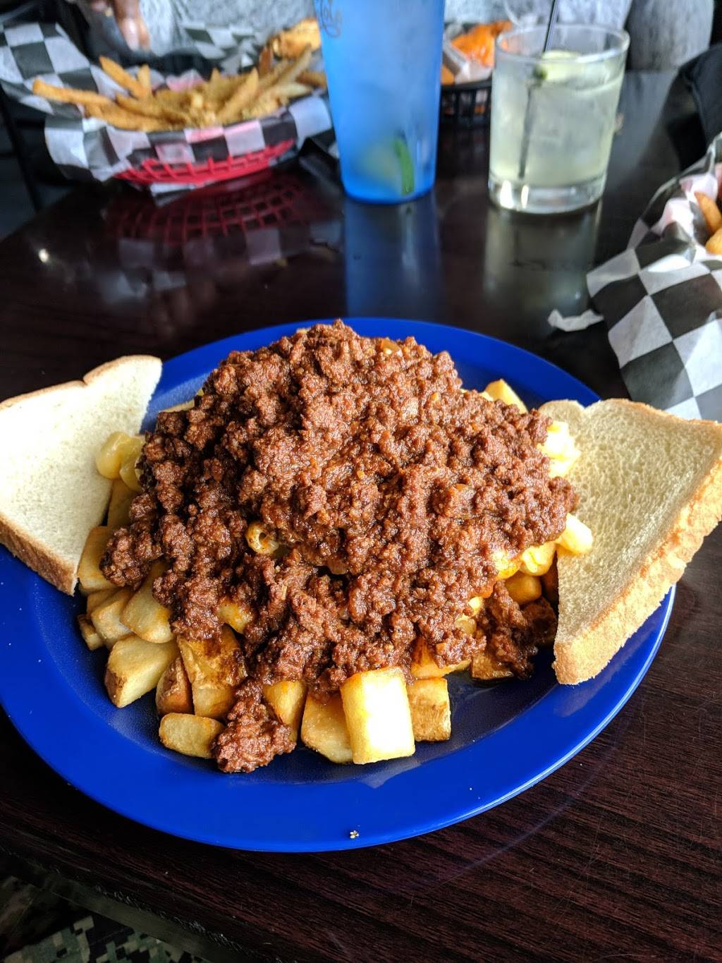 The Dirty Buffalo - Colley Ave | restaurant | 4012 Colley Ave, Norfolk, VA 23508, USA | 7572267851 OR +1 757-226-7851