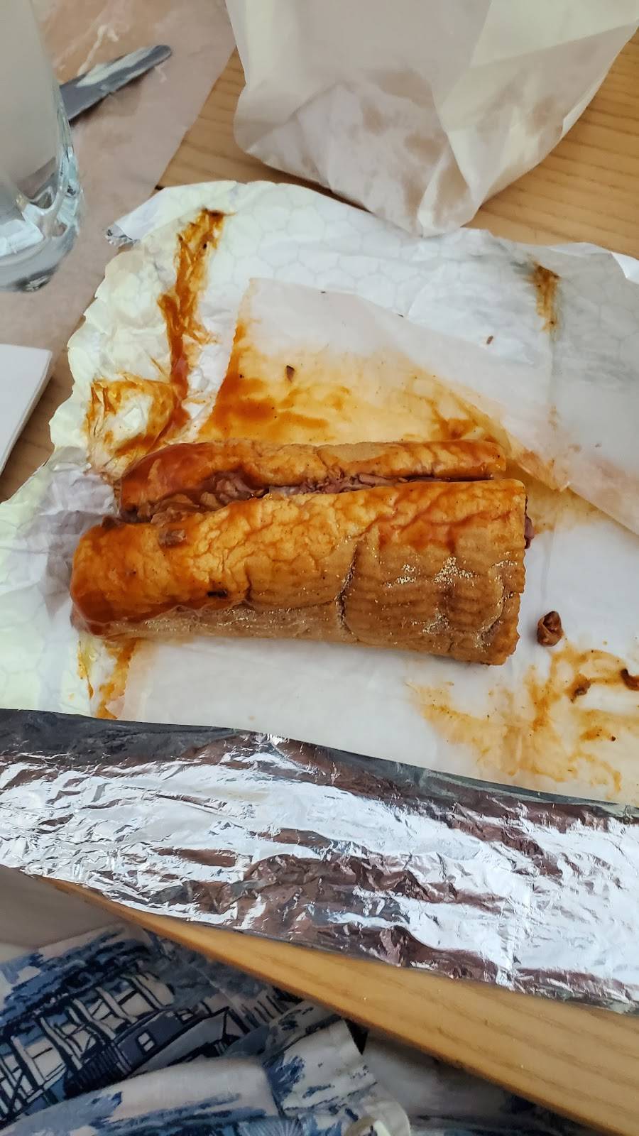 Supreme Roastbeef | meal takeaway | 18 Maple St, Danvers, MA 01923, USA | 9787770606 OR +1 978-777-0606